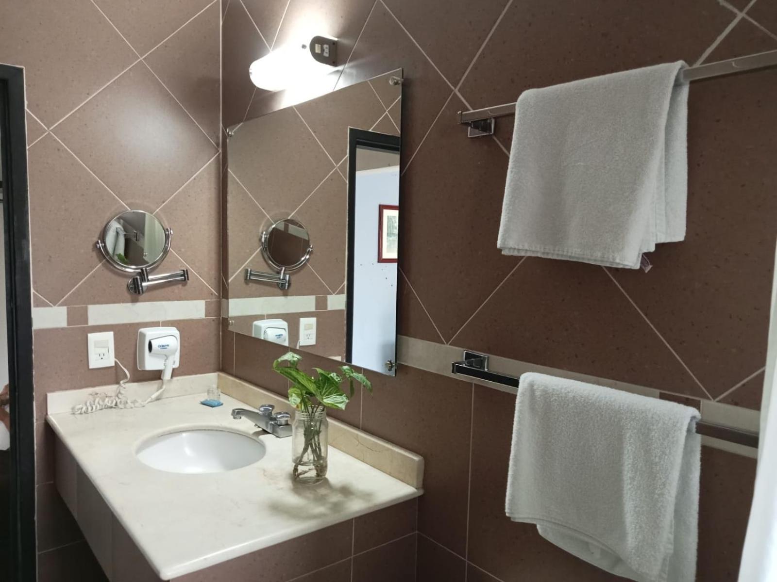 Hotel Villa Las Rosas Тепик Экстерьер фото